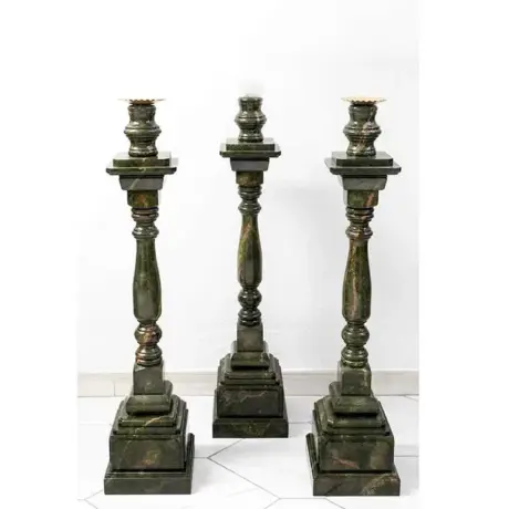 Juego de hachones para altar